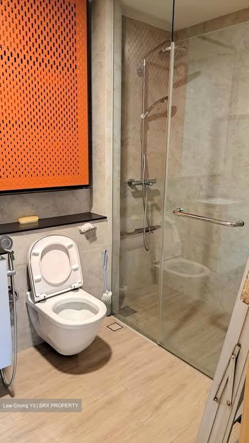 The Tre Ver (D13), Condominium #566672231